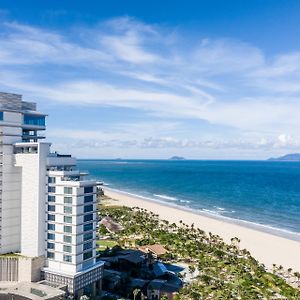 Hoiana Hotel & Suites